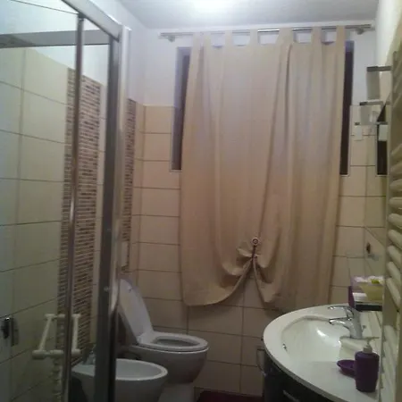 Casa Alessandra شقة أَويستا